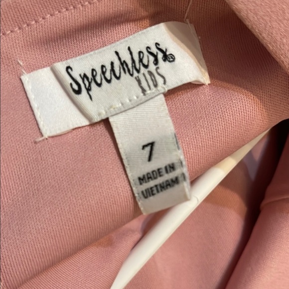 Pink and Black Pleated Off-Shoulder Midi Dress - Picture 7 of 9